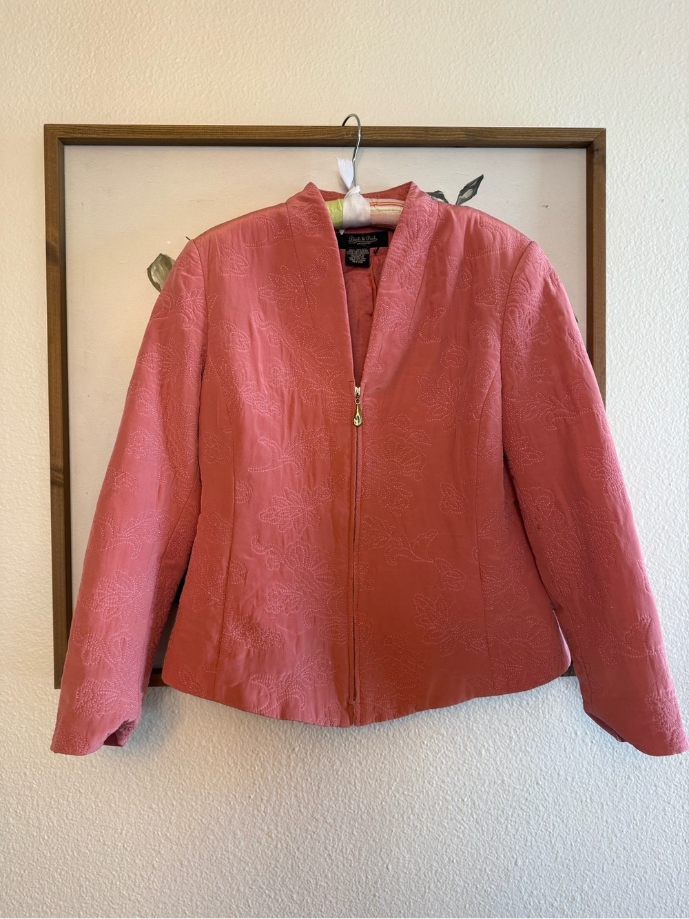VTG Peck & Peck Silk Coral Pink Quilted Zip Jacket w Intricate Embroidery